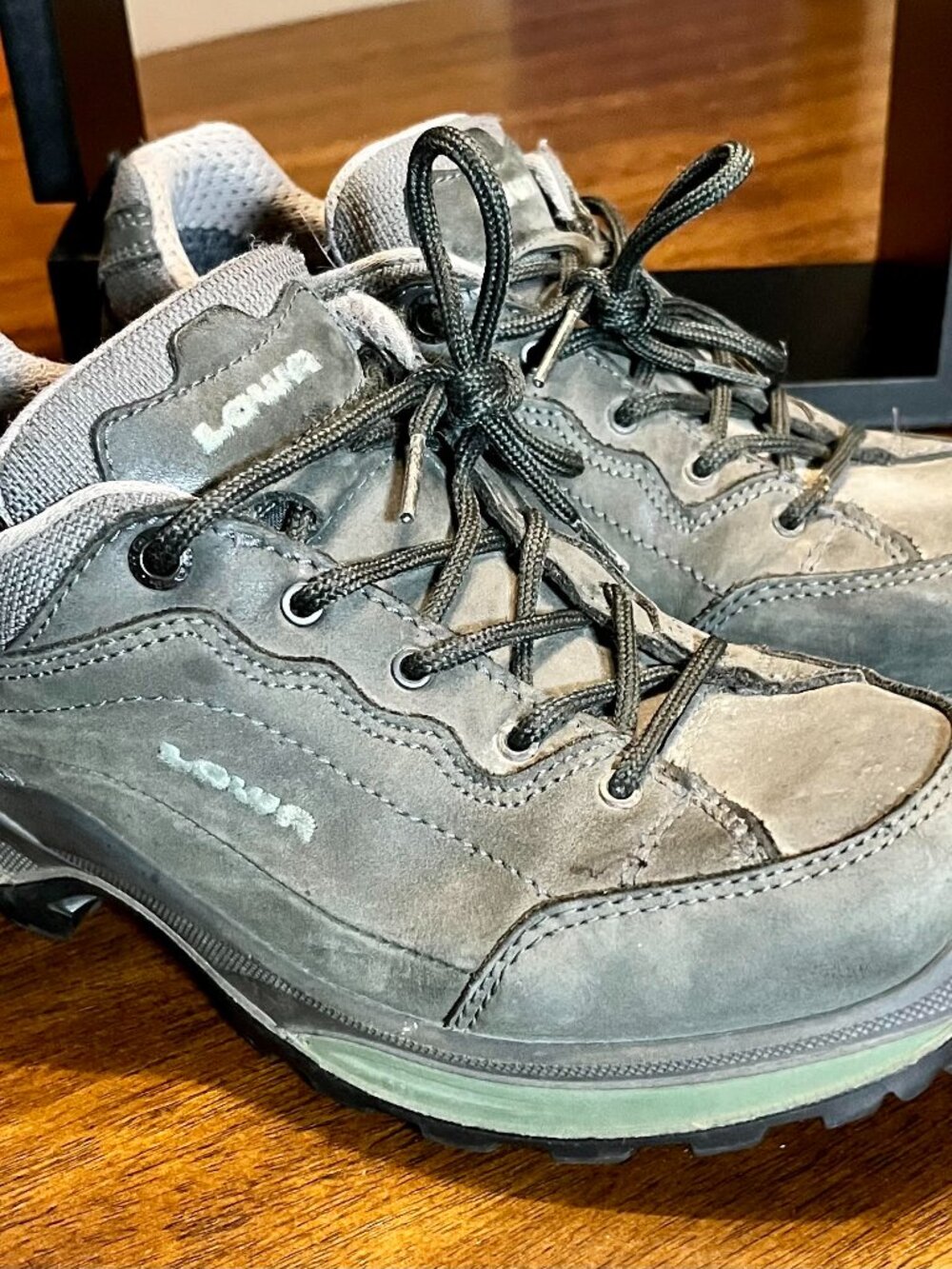 Dark Green Women's Lowa Renegade Hiking Trekking Shoes Boots Size 8